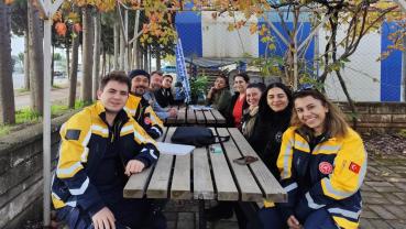 Acil Sağlık Hizmetleri Çalışanları Unutulmadı